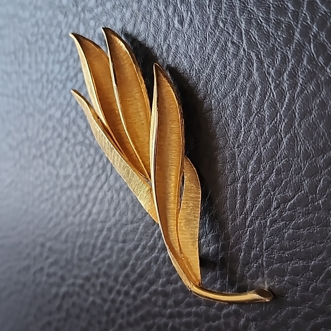 Vtg Brooch